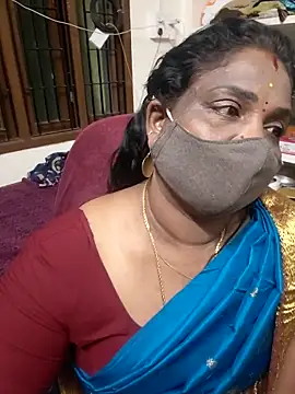 Tamil Kavitha10 online show from November 18, 2025, 8:23 pm