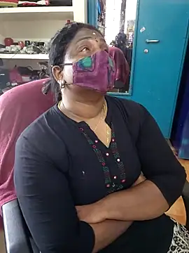 Tamil Kavitha10 online show from March 1, 2026, 5:07 am