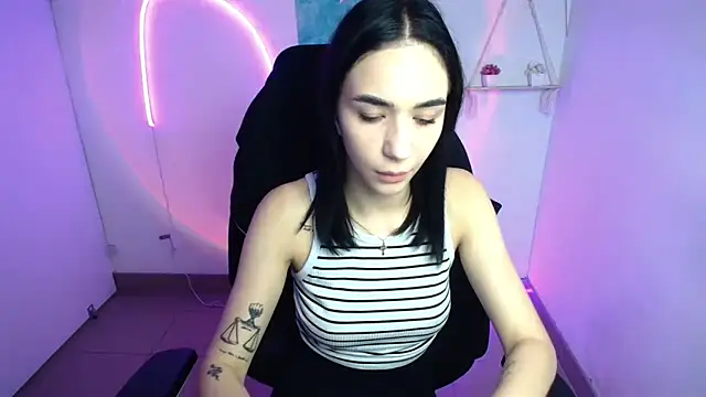 Bella Night4 online show from October 30, 2025, 7:17 am