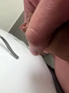 Snapshot of NuclearValue40 chatting on March 20, 2026, 1:56 pm NuclearValue40 online show from March 20, 2026, 1:56 pm