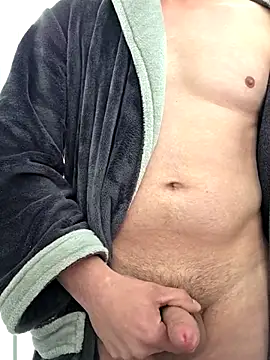 Snapshot of NuclearValue40 chatting on April 10, 2026, 2:24 pm NuclearValue40 online show from April 10, 2026, 2:24 pm