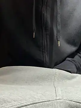 Snapshot of 420boy__ chatting on November 5, 2025, 8:34 pm 420boy online show from November 5, 2025, 8:34 pm