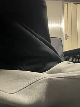 Snapshot of 420boy__ chatting on October 28, 2025, 8:30 pm 420boy online show from October 28, 2025, 8:30 pm