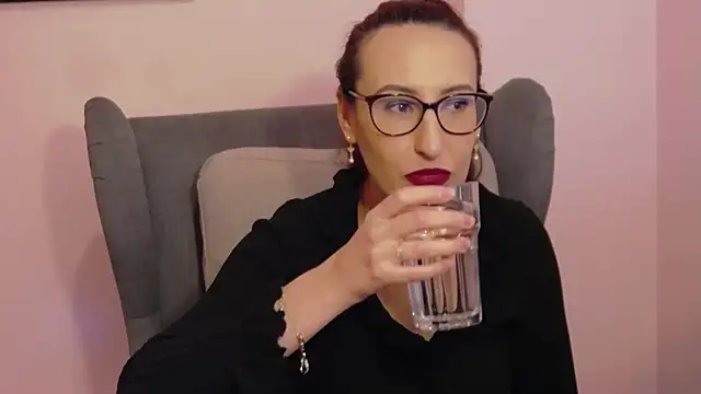 Snapshot of LysAd chatting on February 24, 2026, 4:52 pm LysAd online show from February 24, 2026, 4:52 pm