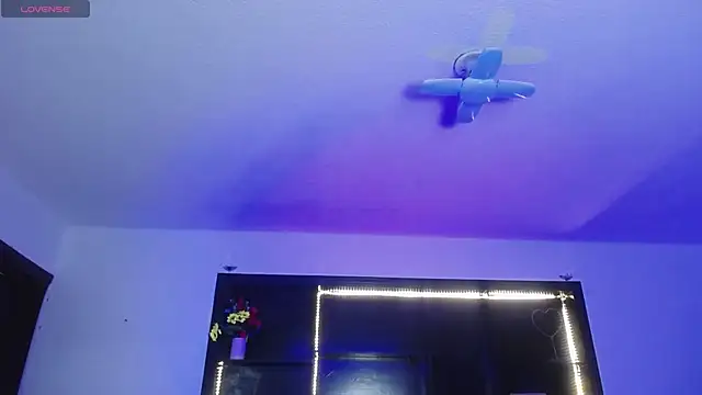  Charlotte Collins  online show from February 13, 2026, 3:23 pm