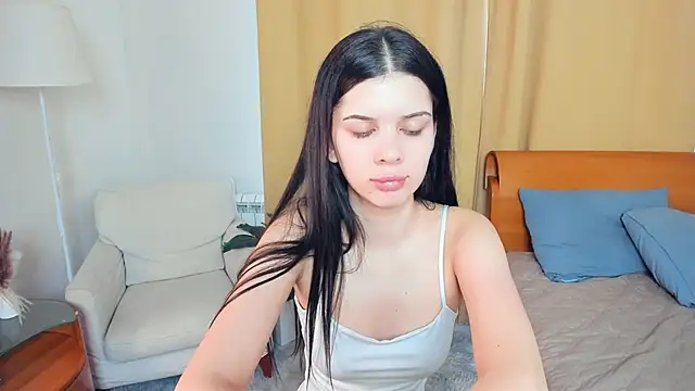 JoCauterucci online show from January 10, 2026, 8:09 am