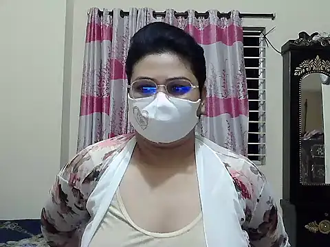 Elena cruz5 online show from September 28, 2025, 2:24 pm