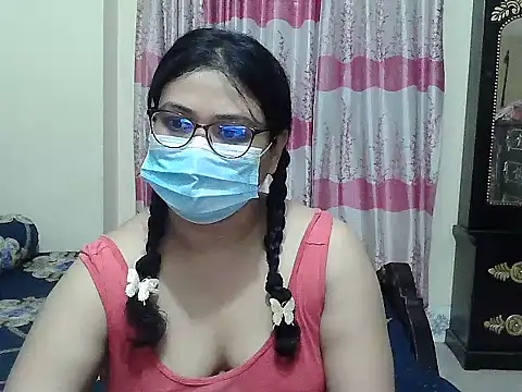 Elena cruz5 online show from September 18, 2025, 1:14 pm