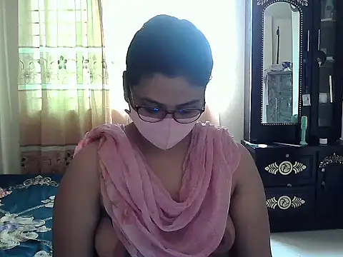 Elena cruz5 online show from October 5, 2025, 8:49 am