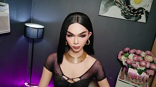 BelindaAbundance online show from November 22, 2025, 1:32 pm