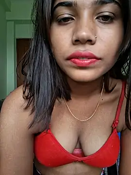  sexy-queen online show from November 21, 2025, 7:18 am