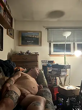 Stephanie1984 online show from November 12, 2025, 5:11 am