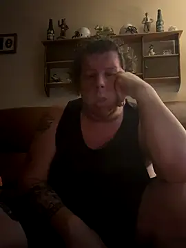 Stephanie1984 online show from October 19, 2025, 12:57 am