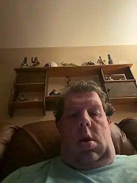 Snapshot of Stephanie1984 chatting on September 10, 2025, 4:11 am Stephanie1984 online show from September 10, 2025, 4:11 am