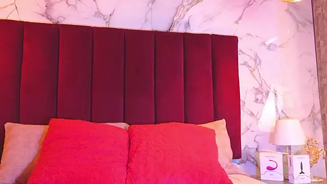 Snapshot of JeyJVazquez_ chatting on February 18, 2026, 1:29 pm JeyJVazquez online show from February 18, 2026, 1:29 pm