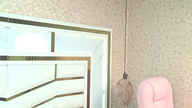 Snapshot of annie_sm chatting on October 3, 2025, 7:15 pm annie sm online show from October 3, 2025, 7:15 pm