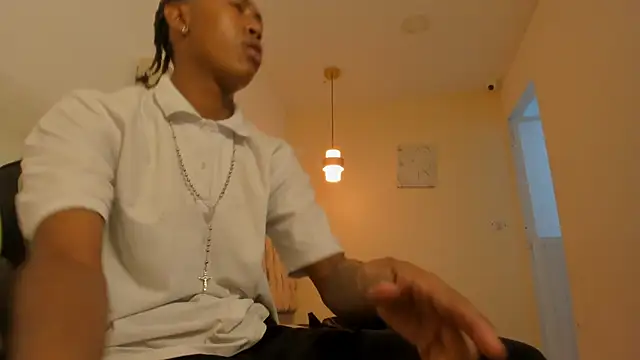 Jax Maliq online show from November 8, 2025, 2:26 am