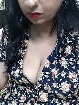 Janvi -Love online show from September 25, 2025, 5:52 pm