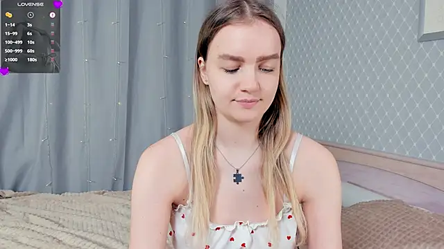 KerenFurguson online show from December 15, 2025, 7:20 pm