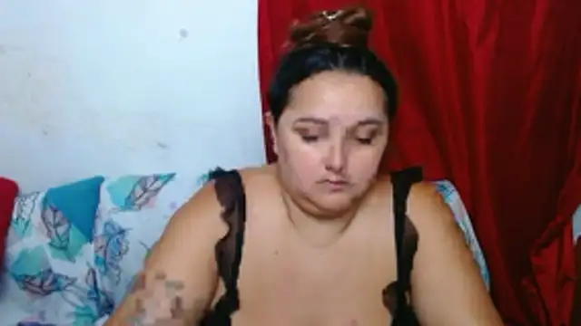 KeilyHall online show from November 8, 2025, 4:49 am