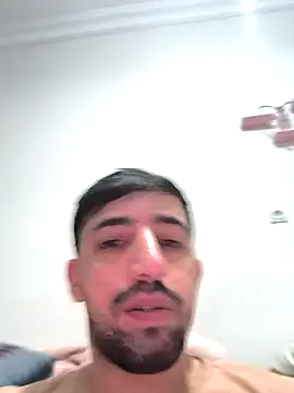 ahmet4090 online show from February 6, 2026, 6:48 pm