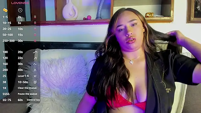 SelenaRojas online show from September 8, 2025, 7:57 pm