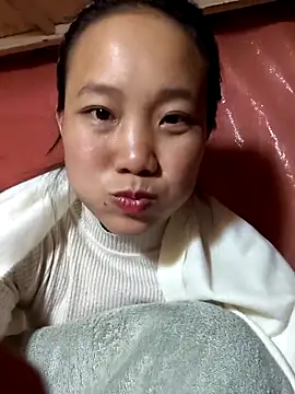 liu-liusexy online show from November 5, 2025, 3:59 pm