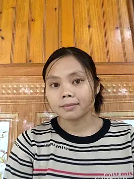 omiu-baby online show from October 31, 2025, 5:15 am