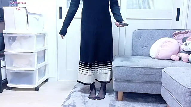 Snapshot of YURi_luv chatting on November 9, 2025, 10:30 am YURi luv online show from November 9, 2025, 10:30 am