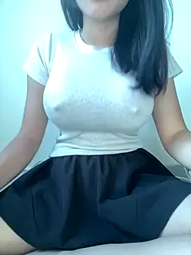 Rozi nacy online show from October 9, 2025, 2:01 am
