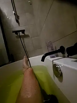 Martpixh online show from January 9, 2026, 4:25 pm