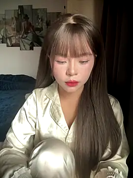 SarahBeii online show from November 9, 2025, 4:16 am