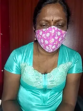 Snapshot of umashreetamil chatting on February 12, 2026, 1:49 am umashreetamil online show from February 12, 2026, 1:49 am