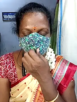 umashreetamil online show from November 17, 2025, 4:44 pm