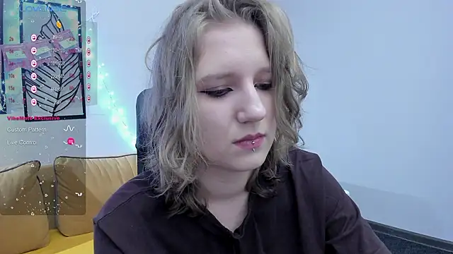 Hailey Foxy online show from February 6, 2026, 12:12 pm