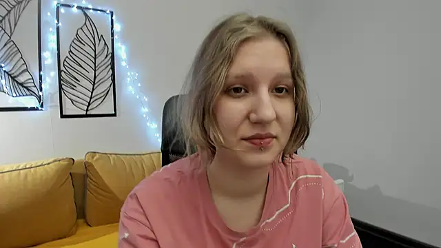 Hailey Foxy online show from February 25, 2026, 12:16 pm