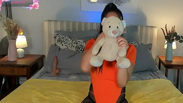 ChelseaQuinn online show from October 14, 2025, 8:04 am