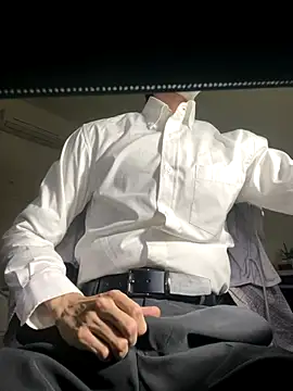 Daddygarry online show from November 4, 2025, 2:32 pm