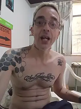 dinho carioca online show from April 7, 2026, 2:30 pm