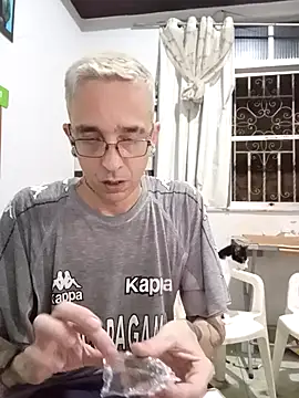 dinho carioca online show from March 13, 2026, 8:19 am