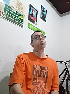 dinho carioca online show from September 15, 2025, 2:45 am