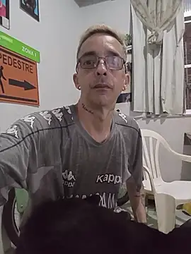 dinho carioca online show from April 12, 2026, 9:34 am