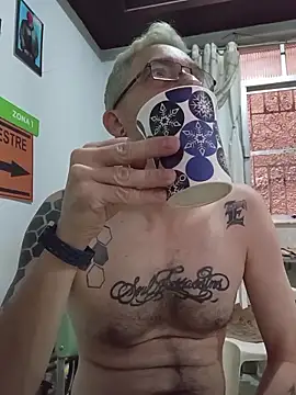 dinho carioca online show from January 14, 2026, 11:47 am