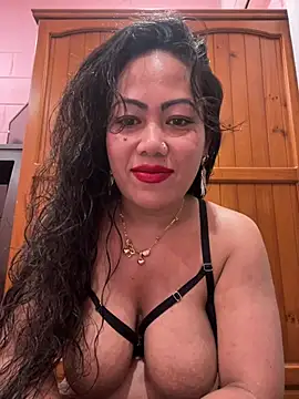 Lindarossyta online show from July 21, 2026, 7:26 pm