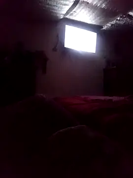 Parejacaliente2025 online show from June 16, 2026, 2:44 am