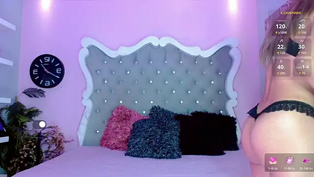 Honey Moontsts online show from January 8, 2026, 12:00 pm