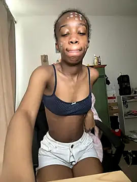 Prxincess AAGodesss online show from October 4, 2025, 1:01 pm