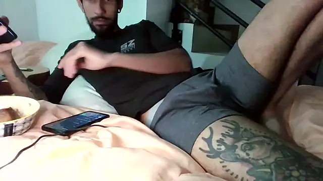 Alejandro92 cali online show from February 3, 2026, 2:21 am