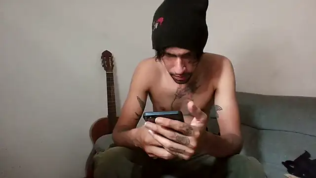 Snapshot of Alejandro92_cali chatting on June 8, 2026, 4:29 pm Alejandro92 cali online show from June 8, 2026, 4:29 pm