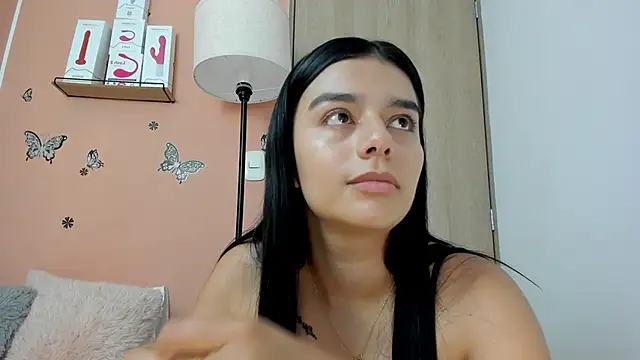 valerihouse online show from February 10, 2025, 10:19 pm